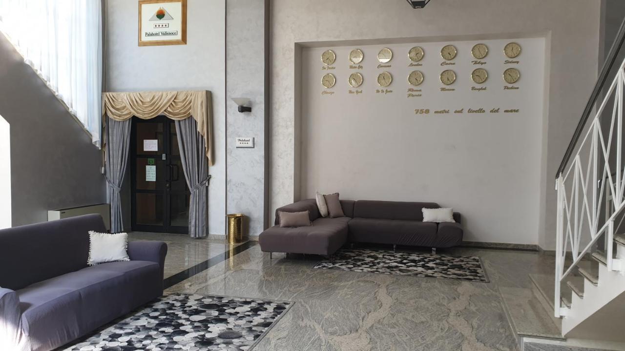 Palahotel Vallenoce Decollatura Екстериор снимка