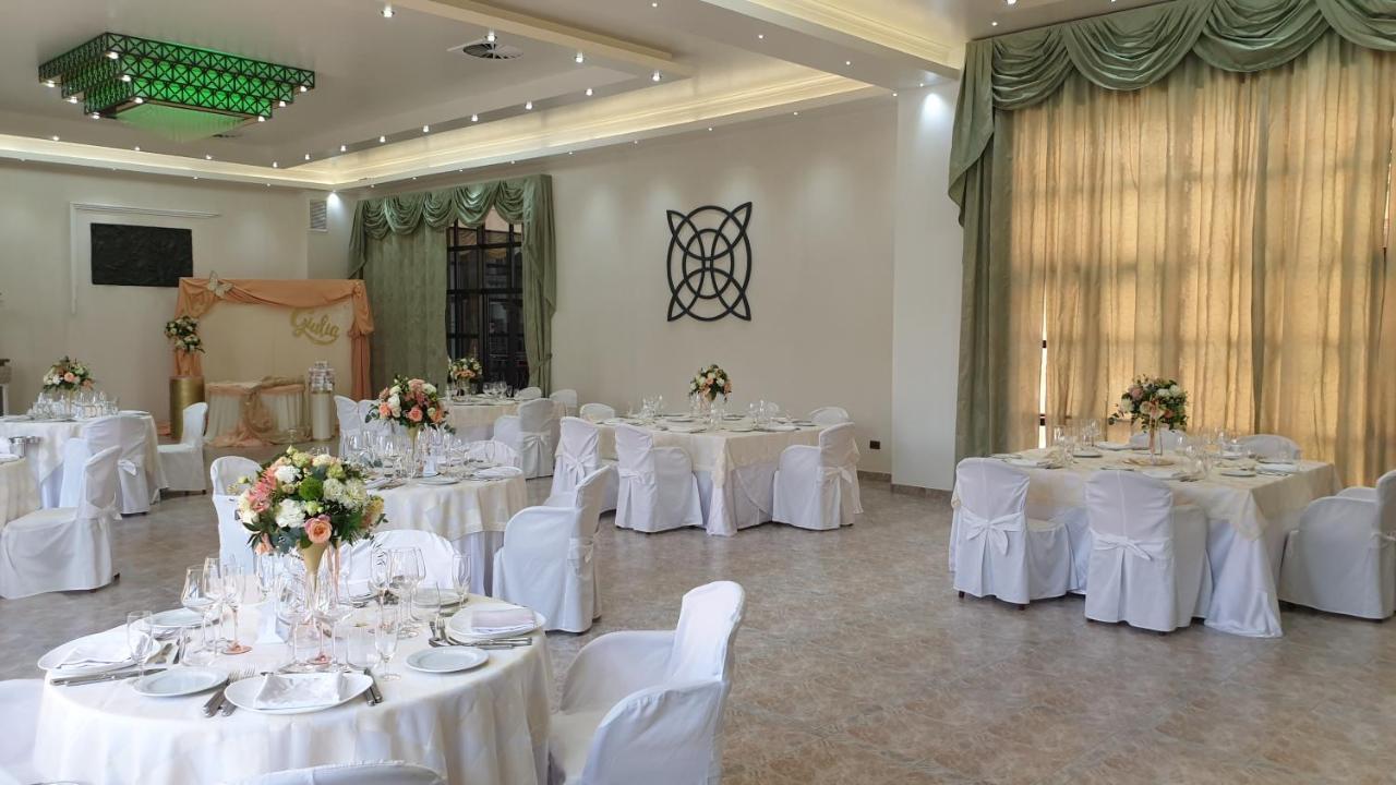 Palahotel Vallenoce Decollatura Екстериор снимка